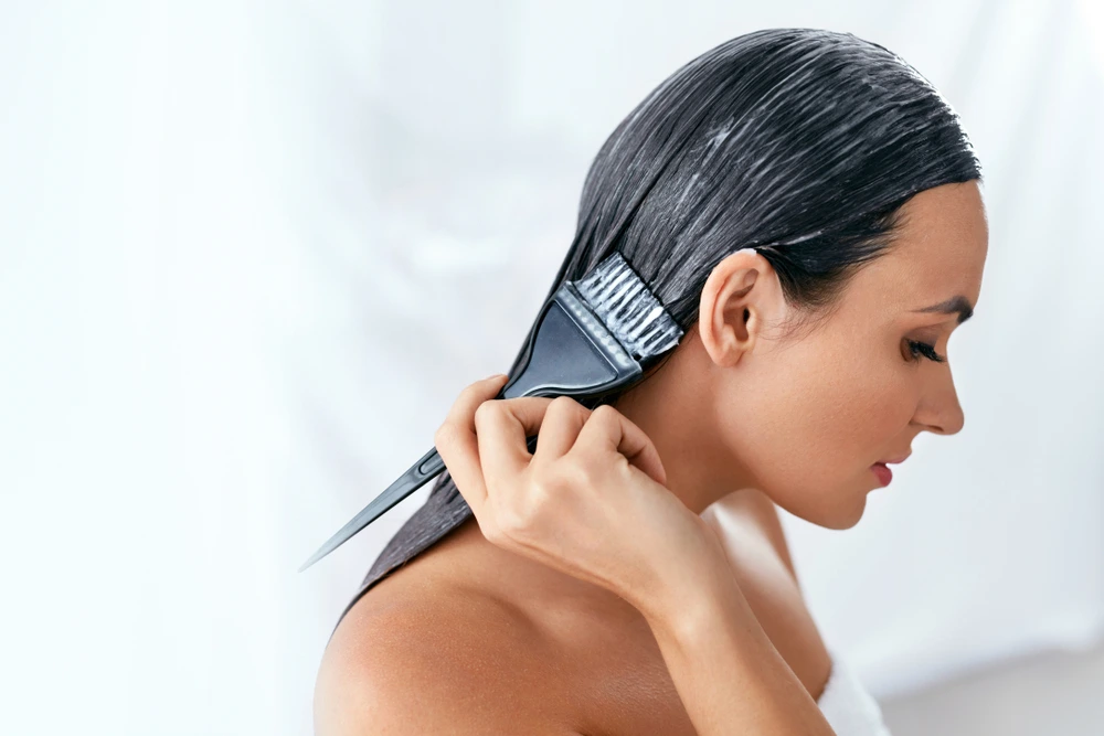 Application of DIY Protein Hair Masks